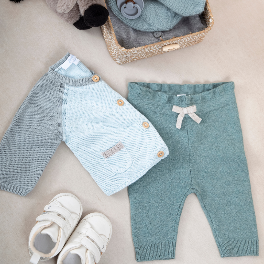 Children's Clothes Infant / Baby / Big Kids Assorted Clothing Lot 50pc